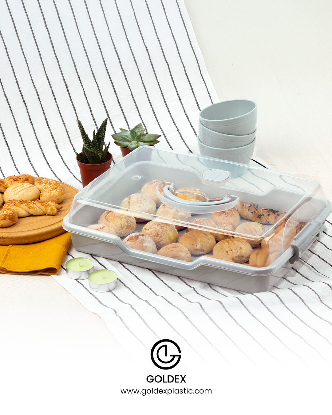 ARMADA COOKIE CONTAINER